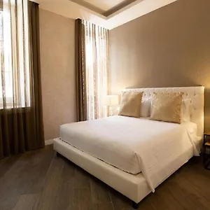 3* Pensión Spagna Boutique