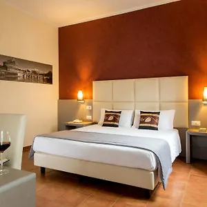Hotel Hearth, Rom